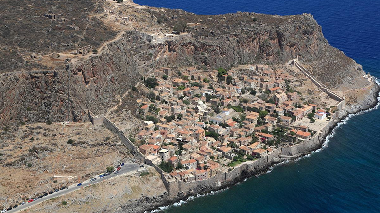 Μονεμβασία: Εγκατάσταση εναέριου αναβατορίου και διαμόρφωση δικτύου διαδρομών περιήγησης στην Άνω Πόλη