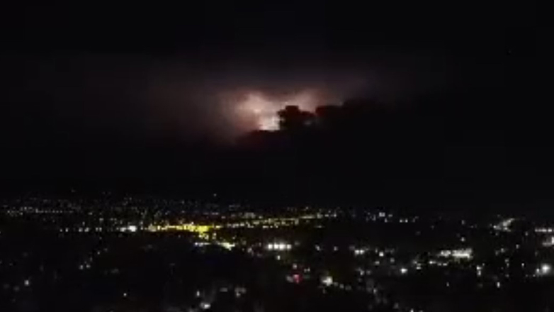 Ο «χορός» των κεραυνών στην Αττική