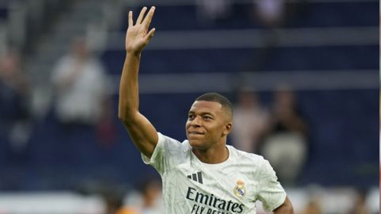 Η επιτροπή γαλλικού ποδοσφαίρου διέταξε την Παρί να πληρώσει 55 εκατ. ευρώ στον Εμπαπέ