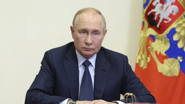 Αυστηρή προειδοποίηση Πούτιν: «Αν η Ουκρανία μας επιτεθεί με δυτικά όπλα, τότε θα είμαστε σε πόλεμο με τις χώρες του ΝΑΤΟ»