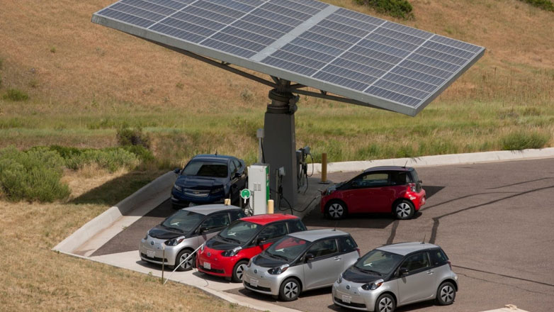 Η Κίνα γράφει ιστορία πουλώντας 1.000.000 ηλεκτρικά μέσα σε ένα μήνα