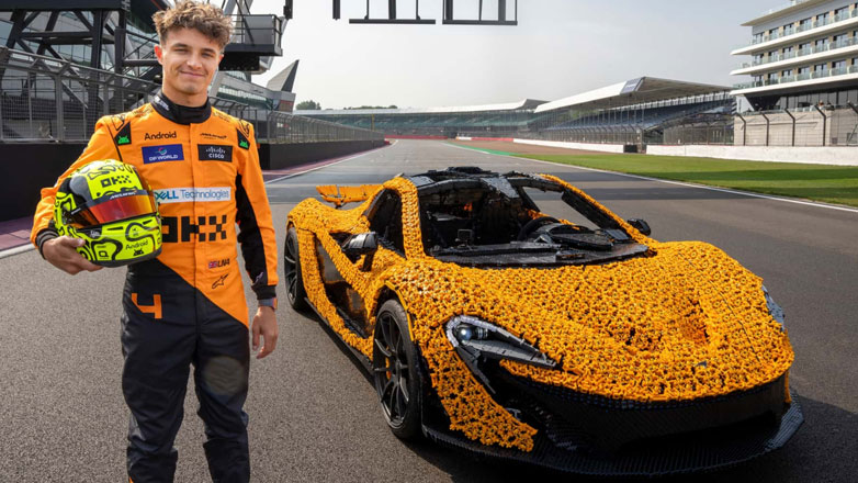 Δείτε το γύρο του Lando Norris στο Silverstone με μια McLaren P1 φτιαγμένη από Lego (Βίντεο)