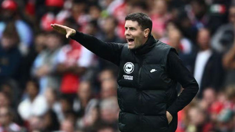 Μπράιτον: Προπονητής του μήνα ο Χιούρτζελερ