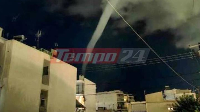 Νυχτερινός υδροστρόβιλος και βροχόπτωση στον Πατραϊκό