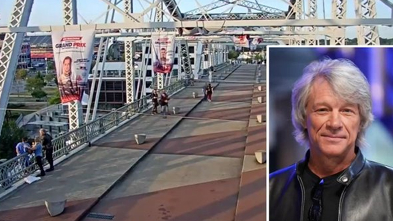 Jon Bon Jovi: Aπέτρεψε γυναίκα που ήθελε να αυτοκτονήσει