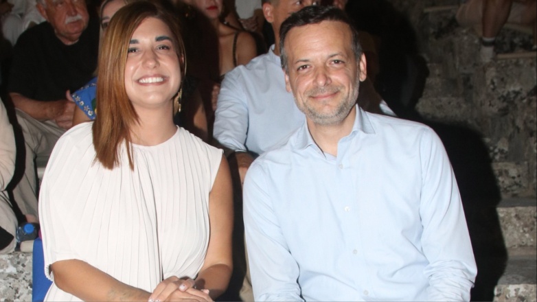 Χάρης Δούκας: Επιβεβαίωσε ότι θα παντρευτεί με θρησκευτικό γάμο τη σύντροφό του Γεωργία Πολυτάνου μέσα στο 2024
