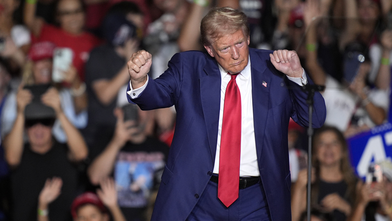 Πυροβολισμοί κοντά στη λέσχη γκολφ όπου συχνάζει ο Ντ. Τραμπ – Ασφαλής ο υποψήφιος πρόεδρος, λέει το επιτελείο του