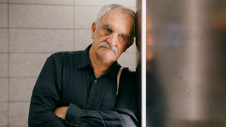 Δημοτικό Θέατρο Πειραιά: Ο Δημήτρης Καταλειφός σκηνοθετεί και πρωταγωνιστεί στον Θείο Βάνια Δημοτικό Θέατρο Πειραιά: Ο Δημήτρης Καταλειφός σκηνοθετεί και πρωταγωνιστεί στον Θείο Βάνια