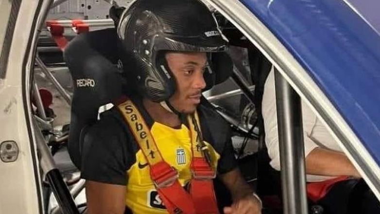 Τσίτα τα… γκάζια στην ΑΕΚ: Ο Μαρσιάλ μέσα στο αγωνιστικό αυτοκίνητο του Μάριου Ηλιόπουλου!