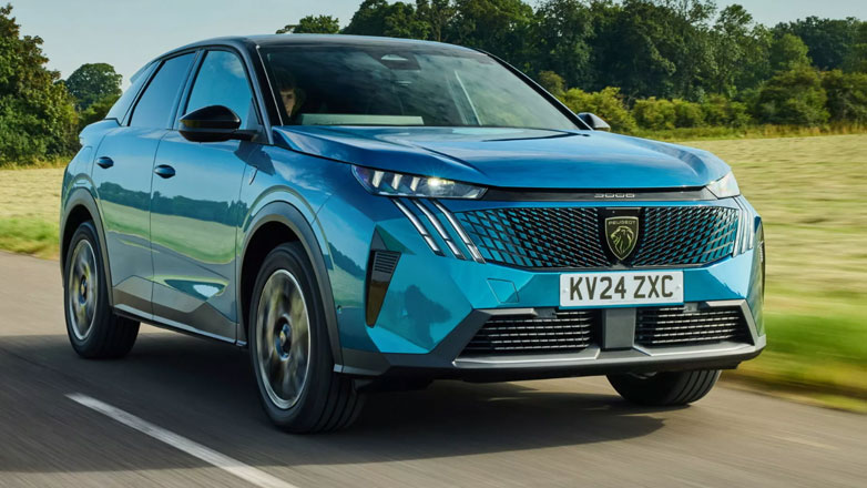 Τα Peugeot 3008 και 5008 αποκτούν νέες PHEV και αμιγώς ηλεκτρικές εκδόσεις που προσφέρουν τεράστια αυτονομία