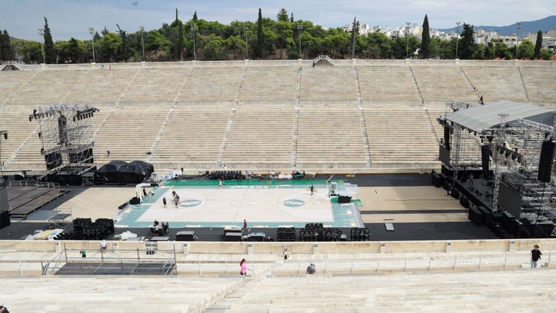 Τουρνουά «Παύλος Γιαννακόπουλος»: Η μετατροπή του Παναθηναϊκού Σταδίου σε γήπεδο μπάσκετ