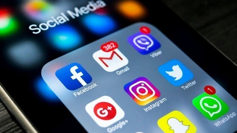 Πώς οι κολοσσοί της κοινωνικής δικτύωσης «παρακολουθούν» τους χρήστες