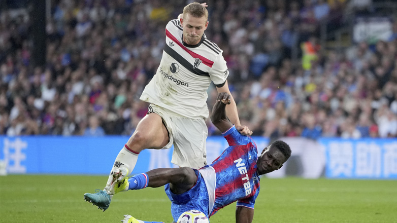 Αγγλία: Χέντερσον και δοκάρια σταμάτησαν τη Μάντσεστερ Γιουνάιτεντ