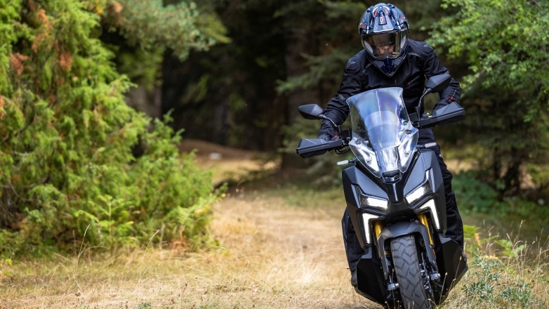 Η SYM στο 3o ADVENTURE MEETING με το ADXTG 400!