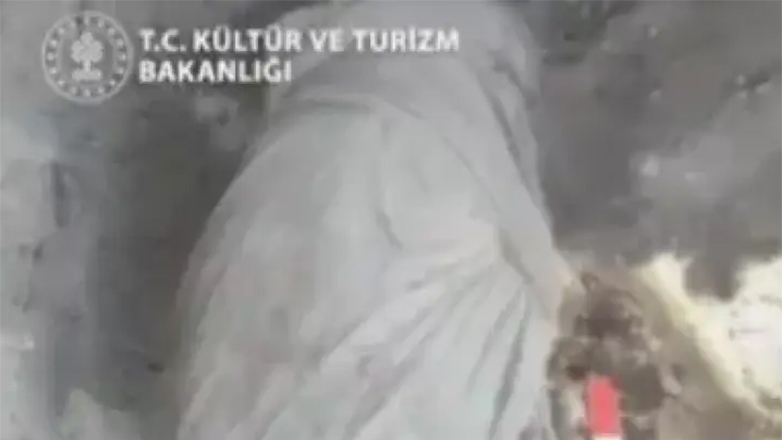 Γυναικείο άγαλμα 2.000 ετών ανακαλύφθηκε στην αρχαία Βλαύνδο – Δείτε βίντεο