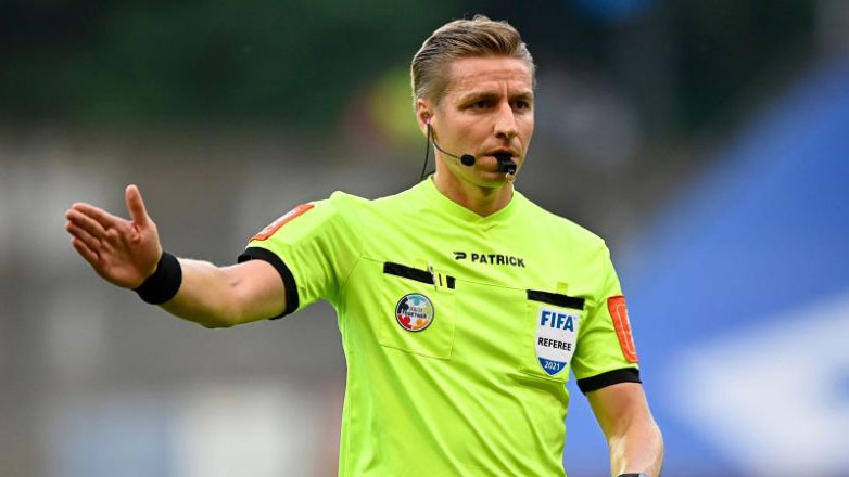 Ο Βέλγος Βίζερ διαιτητής στο Λιόν-Ολυμπιακός