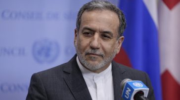 ΥΠΕΞ Ιράν: Η Εγγύς Ανατολή βρίσκεται «στο χείλος απόλυτης καταστροφής»