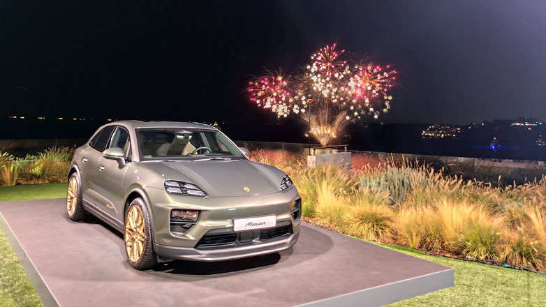 Επίσημη παρουσίαση της νέας Porsche Macan στην Ελλάδα – Πόσο κοστίζει και σε ποιες εκδόσεις διατίθεται;