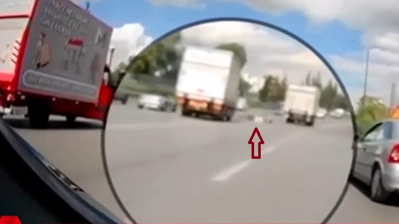 Σοκαριστικό βίντεο από τροχαίο στον Κηφισό