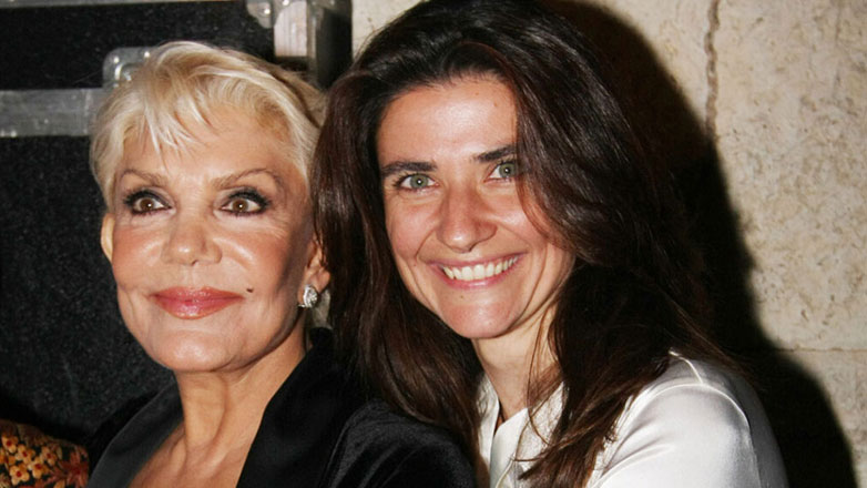 Μαρινέλλα: Η κόρη της, Τζωρτζίνα ζήτησε από τους γιατρούς να μην προχωρήσουν σε χειρουργική επέμβαση