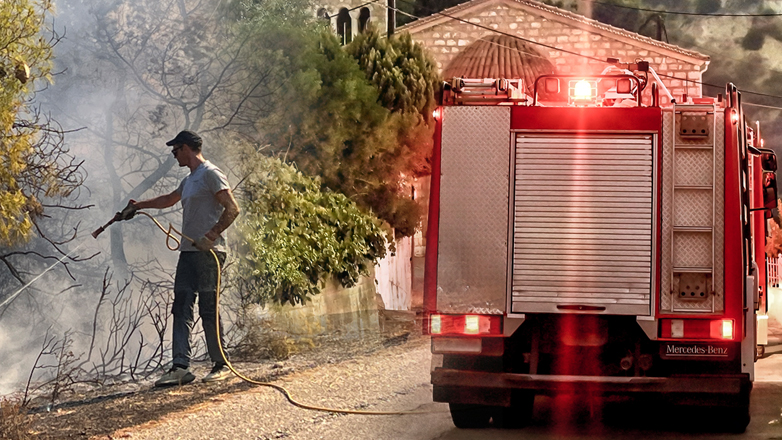 Ξυλόκαστρο: Πώς έχασαν την ζωή τους πηγαίνοντας να σώσουν τον φίλο τους Ξυλόκαστρο: Πώς έχασαν την ζωή τους πηγαίνοντας να σώσουν τον φίλο τους