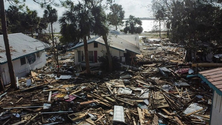 Τυφώνας στις ΗΠΑ: Ο Μπάιντεν υπόσχεται κρατική βοήθεια για «όσο χρειαστεί»
