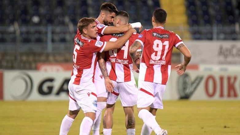 «Πόλεμος» ανακοινώσεων ανάμεσα σε Πανσερραϊκό και Λαμία στο ημίχρονο