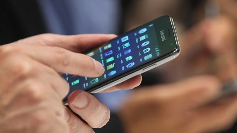 Ξυλοκόπησαν 17χρονο, αναγκάζοντάς τον να παραδεχθεί υποτιθέμενο βιασμό