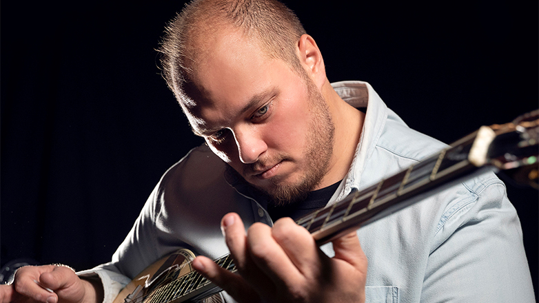 Ο συνθέτης Μιχάλης Παούρης αποκτά επιστημονική αναγνώριση – Το «Diaphonies» γίνεται αντικείμενο διεθνούς έρευνας