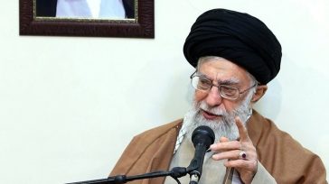 Σε ασφαλή τοποθεσία στο Ιράν παραμένει ο Αγιατολάχ Αλί Χαμενεΐ