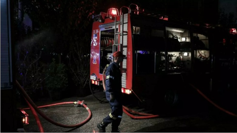 Πυρκαγιά σε αμαξοστάσιο στην Κρήτη