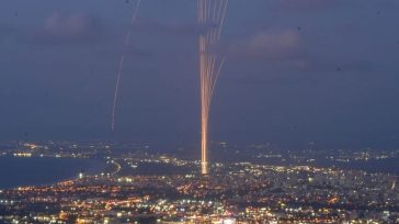 Ισραήλ: «Περίπου 140 ρουκέτες εκτοξεύτηκαν σήμερα από τον Λίβανο»