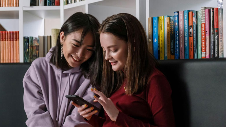 Απαγορεύεται και στο Βέλγιο η χρήση κινητών από μαθητές Απαγορεύεται και στο Βέλγιο η χρήση κινητών από μαθητές