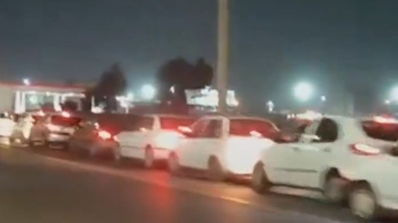 Ιράν: Ουρές στα πρατήρια καυσίμων σε Τεχεράνη και άλλες πόλεις