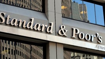 S&P: Υποβαθμίζει το αξιόχρεο του Ισραήλ εξαιτίας των «ρίσκων για την ασφάλεια»