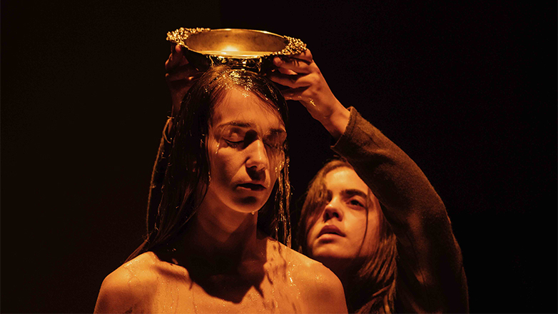 «Goodbye, Lindita»: Η παράσταση που υμνήθηκε από κοινό και κριτικούς έρχεται στην Κεντρική Σκηνή του Εθνικού