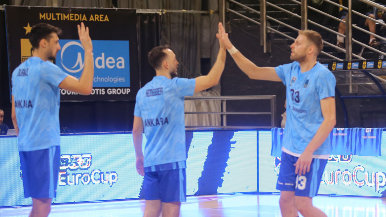 Μπάσκετ: Σοκ με Χαραλαμπόπουλο στην Τουρκ Τέλεκομ