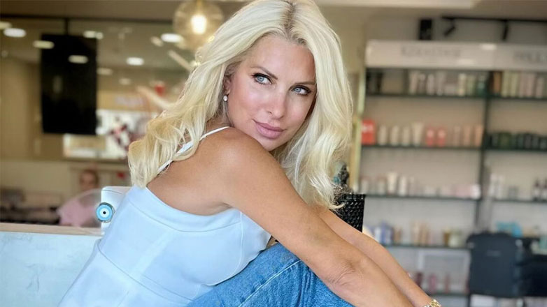 Ελένη Μενεγάκη: Η σπάνια φωτογραφία με την κόρη της Βαλέρια Λάτσιου μέσα από το σπίτι της