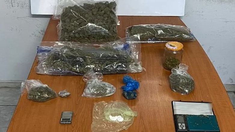 Συνελήφθη 26χρονος που διακινούσε ναρκωτικά στην περιοχή του Ψυρρή