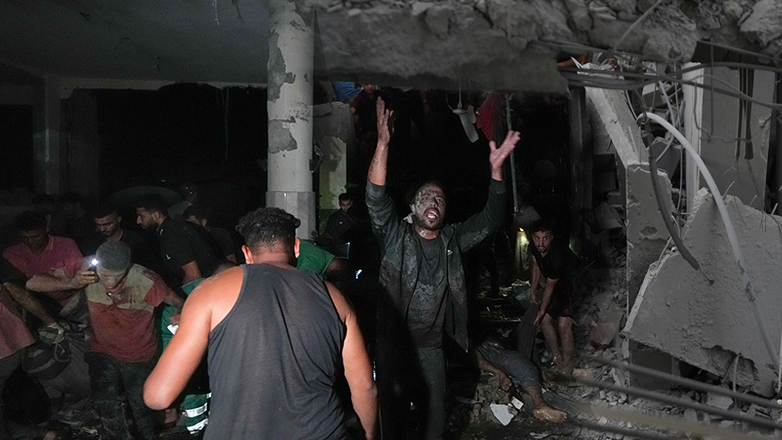 Με το δάχτυλο στη σκανδάλη Ισραήλ και Ιράν