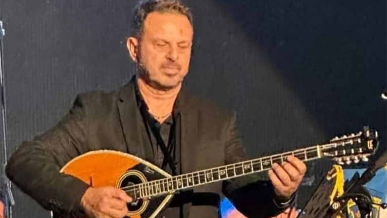 Ευριπίδης Νικολίδης: Τι είπε στο Roadshow για τα τραγούδια που γράφει για την πατρίδα του και τον Σταμάτη Γονίδη!