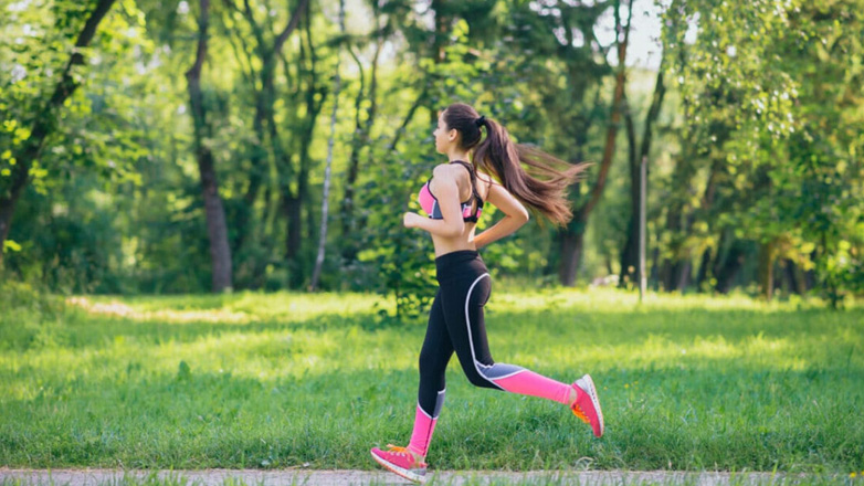 Πέντε προτάσεις για να αδυνατίσεις ενώ περπατάς