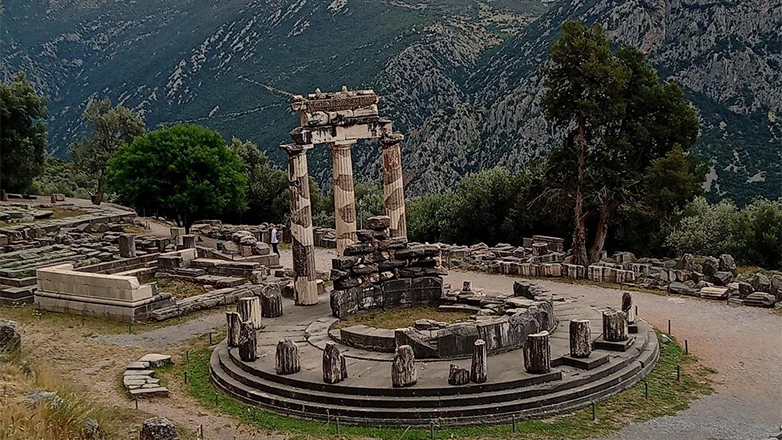 Δελφοί: Αποκατάσταση των εισόδων στο Γυμνάσιο και στον ναό της Αθηνάς Προναίας