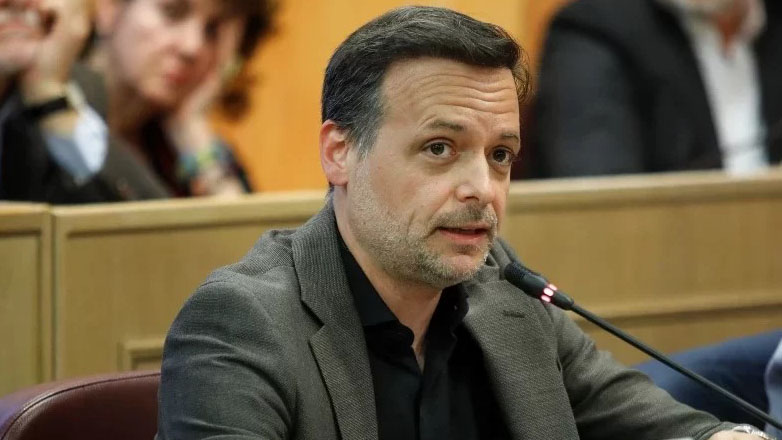 Χάρης Δούκας: «Κύριε Μπακογιάννη, μας αφήσατε ελλείμματα 5,8 εκ. ευρώ» Χάρης Δούκας: «Κύριε Μπακογιάννη, μας αφήσατε ελλείμματα 5,8 εκ. ευρώ»