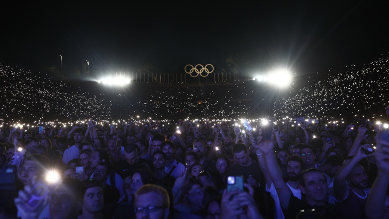Τέμπη: Χιλιάδες άνθρωποι στο Καλλιμάρμαρο για τη μεγάλη συναυλία μνήμης