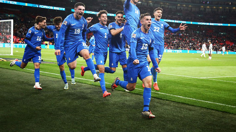 Αποθέωση της Εθνικής από τα βρετανικά ΜΜΕ