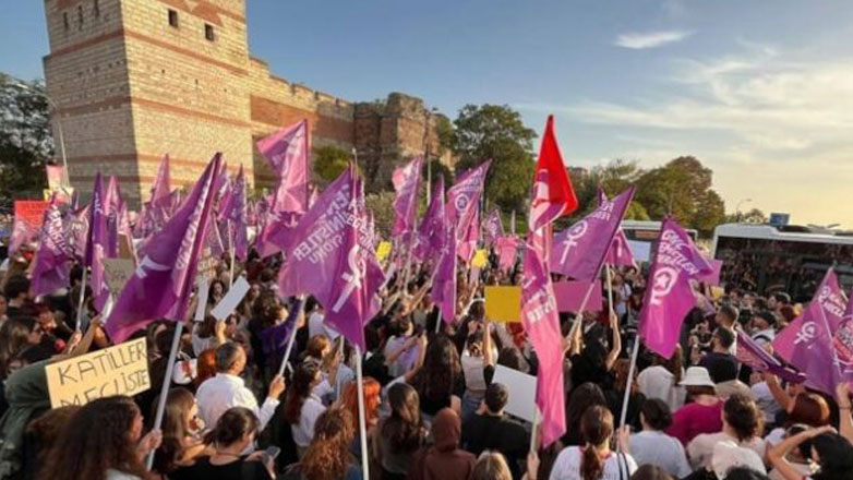 Διαδηλώσεις σε Κωνσταντινούπολη και Άγκυρα κατά των γυναικοκτονιών