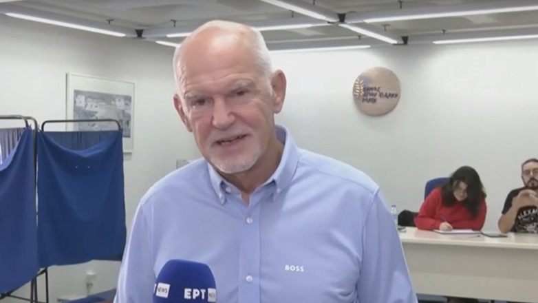 ΠΑΣΟΚ: Ψήφισε ο Γιώργος Παπανδρέου