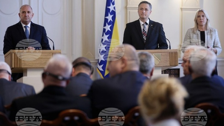 Ο πρόεδρος της Βουλγαρίας εξήρε τις προσπάθειες της Βοσνίας για ένταξη στην ΕΕ