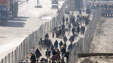 Δεκάδες Αφγανοί πρόσφυγες φέρεται ότι σκοτώθηκαν προσπαθώντας να περάσουν στο Ιράν